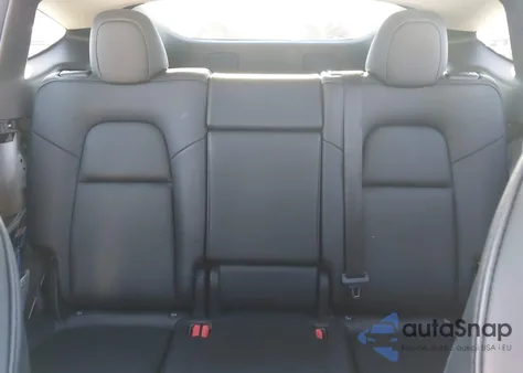 2022 Tesla Model Y Performance Dual Motor All-Wheel Drive from USA, damaged, VIN 7SAYGDEF4NF409231